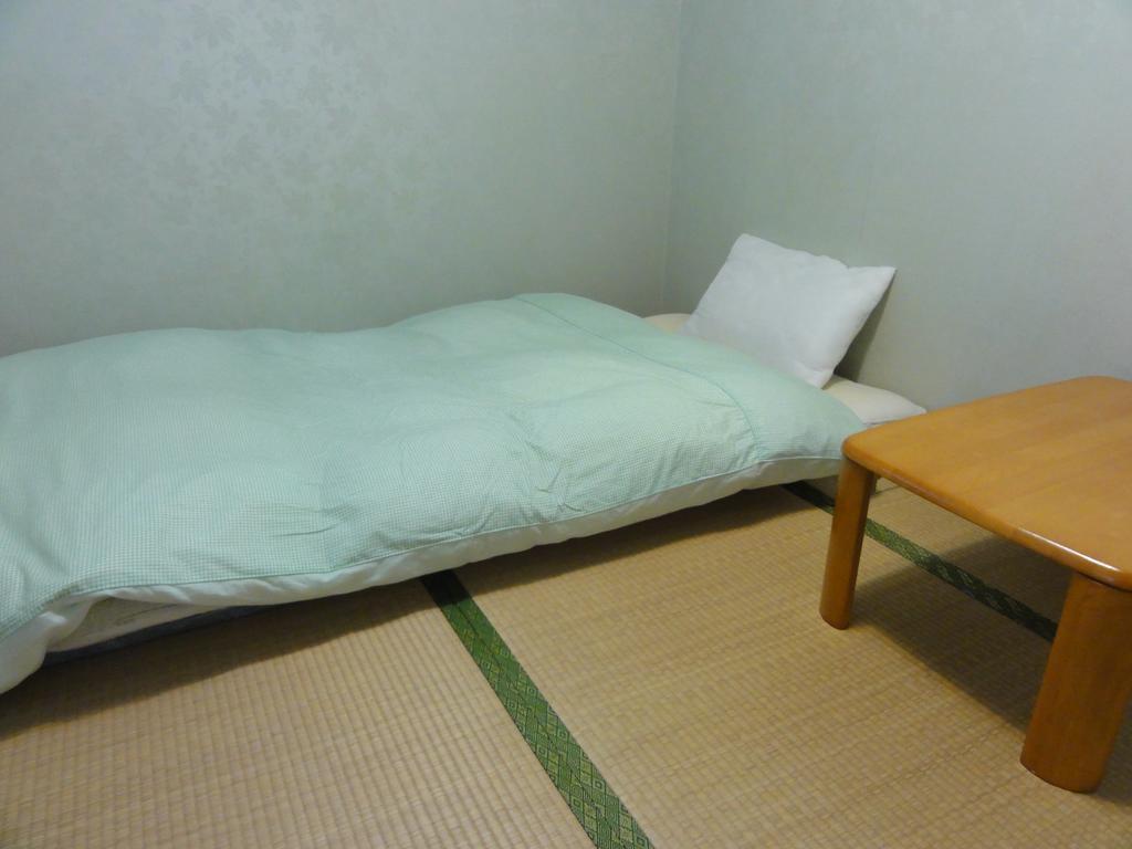 Tanigawadake Raspberry Youth Hostel Minakami Room photo